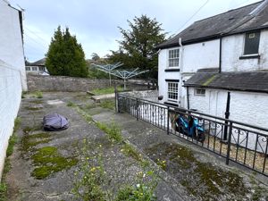 Photo 13- click for photo gallery